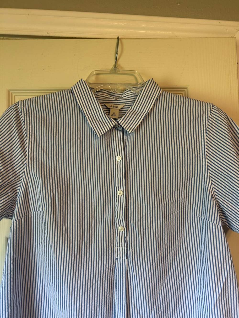 🧨 $10 Sale L.L. Bean blue white stripe shirt - Picture 3 of 5
